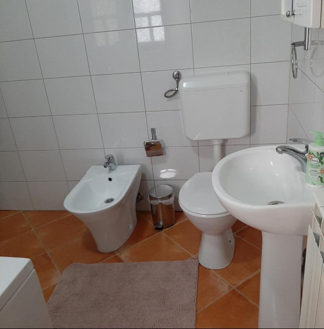 Relax Apartman فوينيتسا المظهر الخارجي الصورة